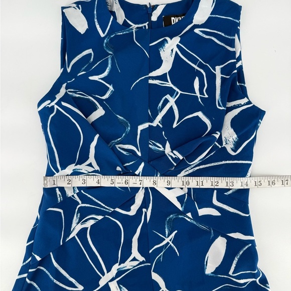 DKNY Womens Size 6 Petite Blue White Twist Front Sleeveless Fit  Flare Dress New - Picture 12 of 12